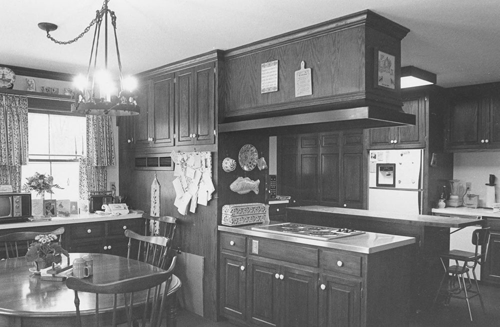 A photo of the kitchen and expanded breakfast room in the Gaunt House, circa 1965.