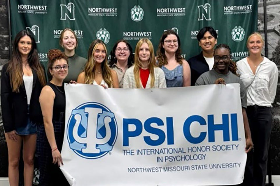 Psychology honor society recognized again as model chapter