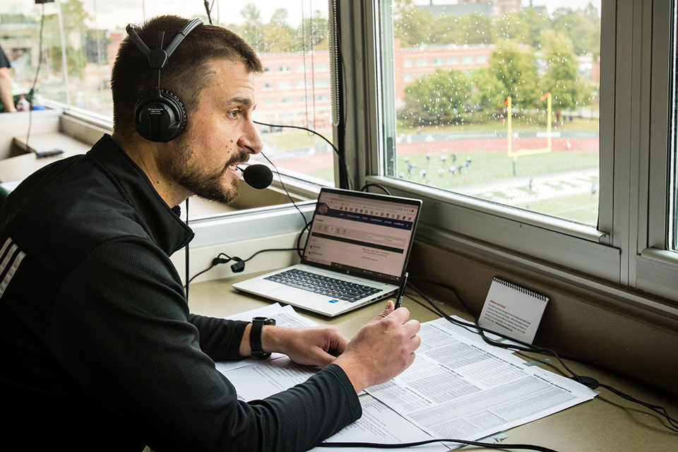 KXCV’s Tritten receives state broadcasting award