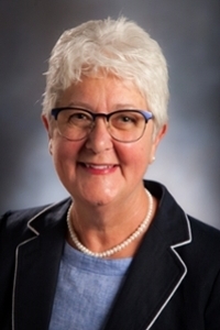 Susan Tucker '76, '77 