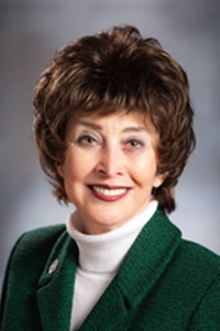 Dr. Jacqueline Henningsen