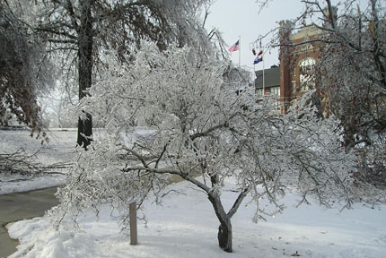 2007 Ice Storm at Northwest 22