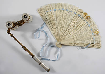 Lorgnette opera glasses & Folding fan