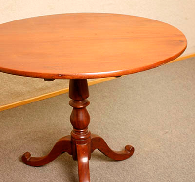 Table (DC344)
