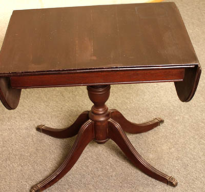 Pedestal Table