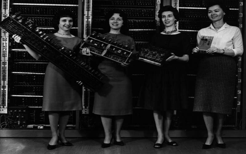 ENIAC Decade Ring Counter | ENIAC component size compared to later models. Left: Patsy Simmers, holding ENIAC board. Center Left: Gail Taylor, holding EDVAC board. Center Right: Milly Beck, holding ORDVAC board. Right: Norma Stec, holding BRLESC-I board. (U.S. Army photo from the archives of the ARL Technical Library.)
