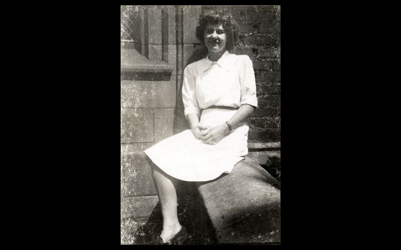 Jean in Philadelphia | Jean in front of her apartment at 2317 Delancey Place in Philadelphia, PA. (Courtesy of Jean JENNINGS Bartik Computing Museum)
