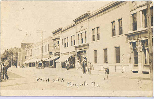 West 3rd Street in Maryville in 1905.