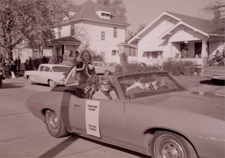 The Northwest High Rise Complex Queen rides in a convertible during the 1973 Homecoming Parade.