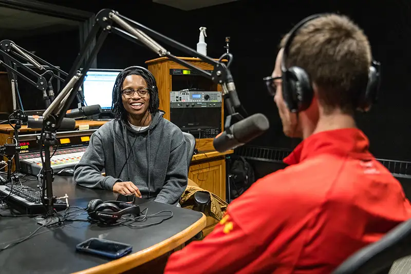 KZLX 106.7 FM