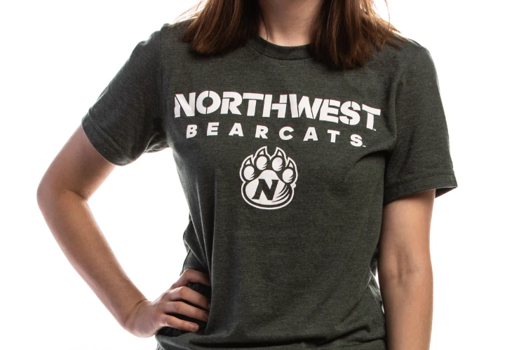 Advantage: T-Shirt Giveaway