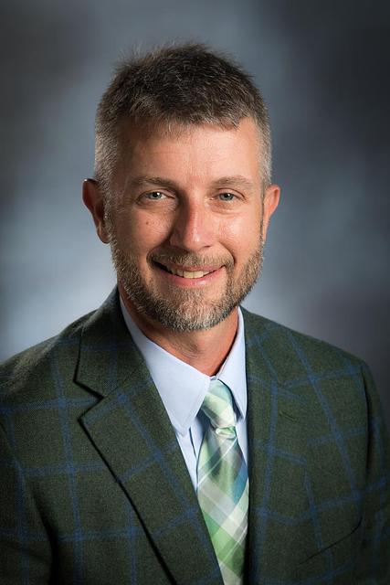 Jim Davis '98, '00 