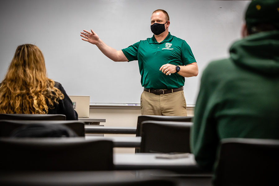 Capt.  Joshua Wilmes, officer in charge of the Missouri Army National Guard Officer Leadership program at Northwest, leads a course in small unit leadership and tactics. Northwest's Missouri GOLD program has grown to become the largest in the state. (Photos by Todd Weddle/Northwest Missouri State University) 