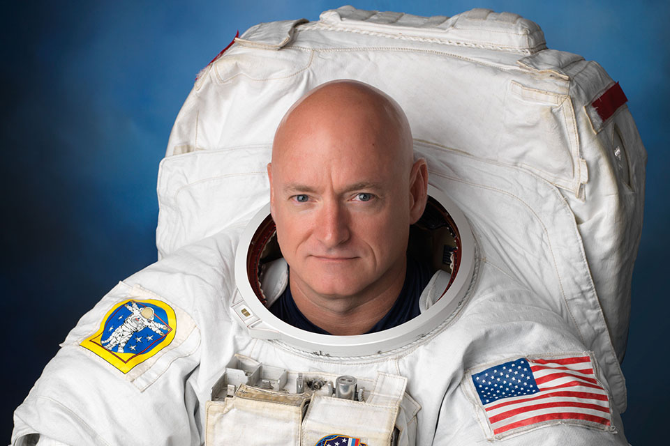 Distinguished Lecture Series to host astronaut Scott Kelly Feb. 8