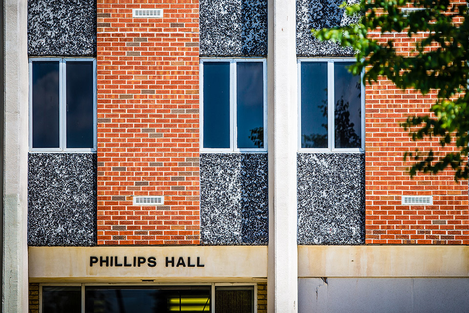 Regents approve residence hall removal, degree programs, laptop replacement