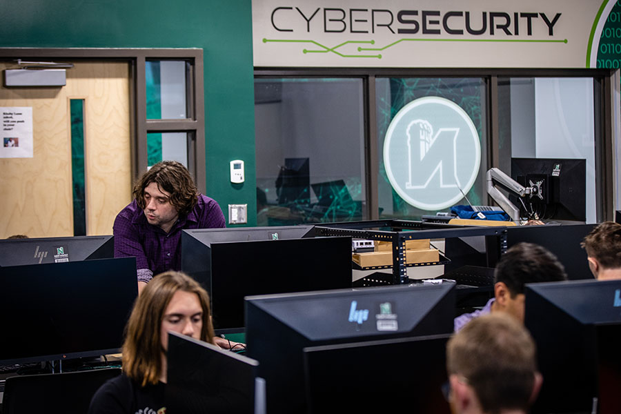 Dr. Nate Eloe, an associate professor of computer science and information systems, teaches Northwest's secure programming course in the cybersecurity lab. (Photo by Todd Weddle/Northwest Missouri State University)