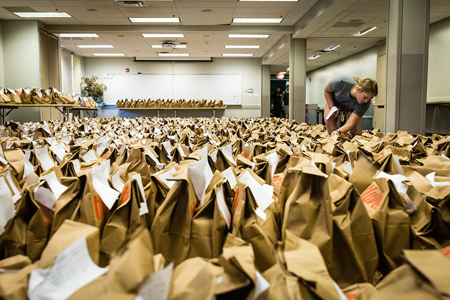 Students are pictured above picking up their textbooks for the start of the fall 2023 semester. (Photos by Lauren Adams/Northwest Missouri State University)