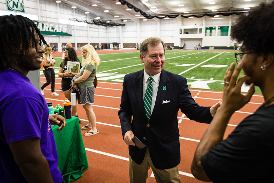 President Tatum greeted incoming students during Northwest’s Summer Orientation Advisement and Registration (SOAR) sessions in June. (Photo by Lauren Adams/Northwest Missouri State University)