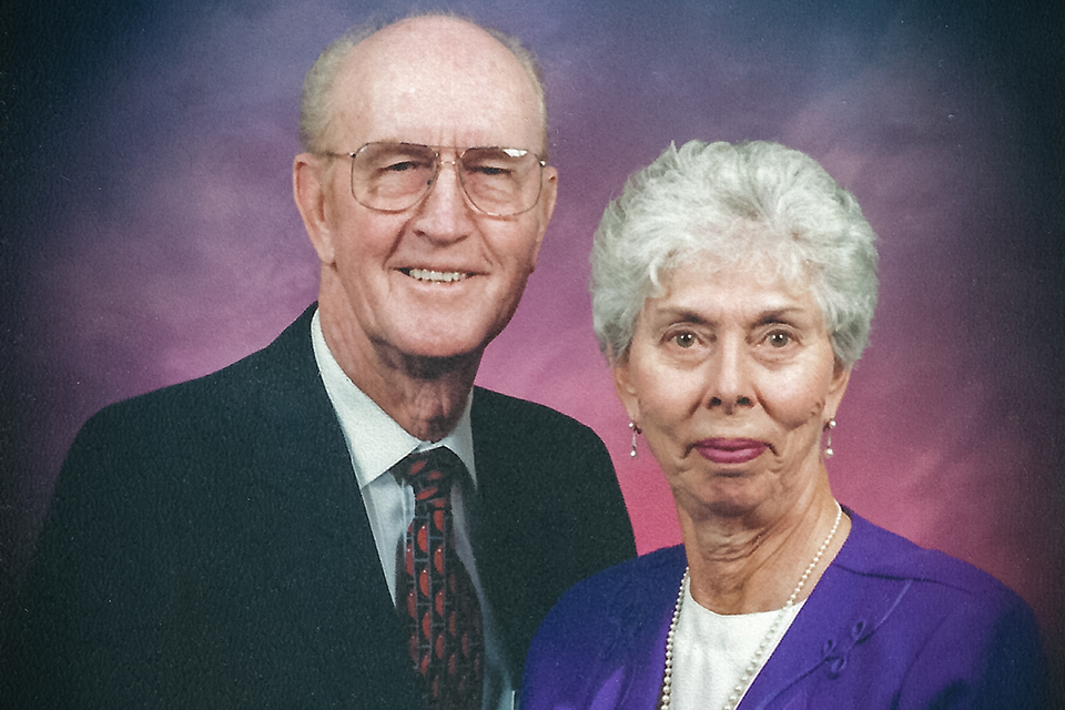 Scholarship honors parents of Northwest alumnus, commitment to education
