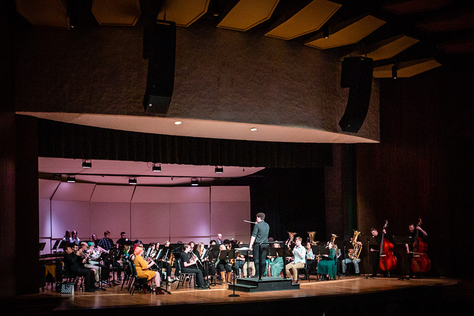 Symphonic Band, Concert Band presenting Feb. 20 concert