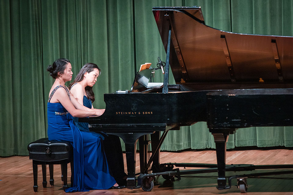 Northwest music faculty presenting recitals, joining guest performers 