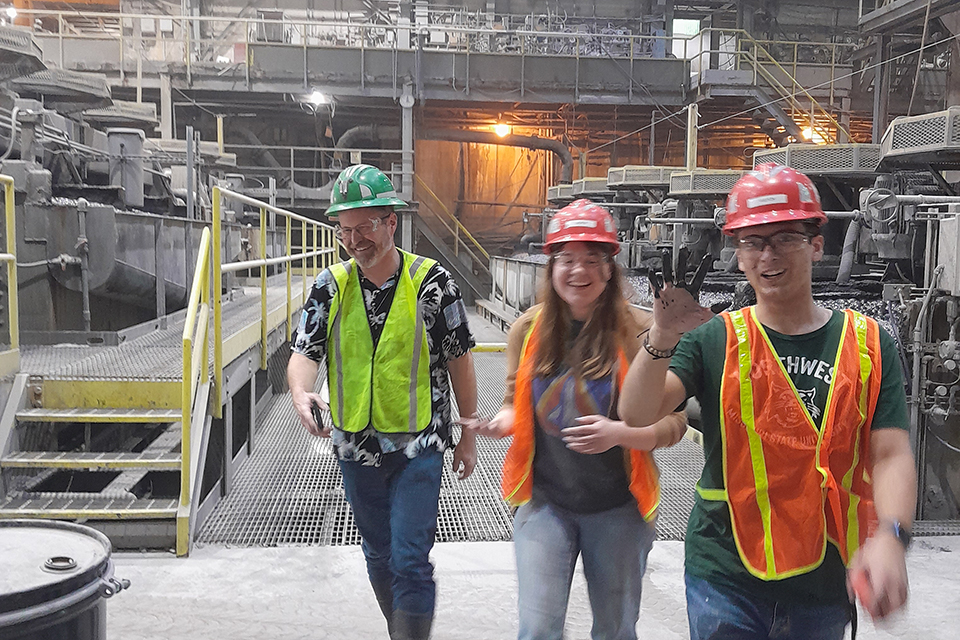 Geology students take learning to underground mine, observation sites