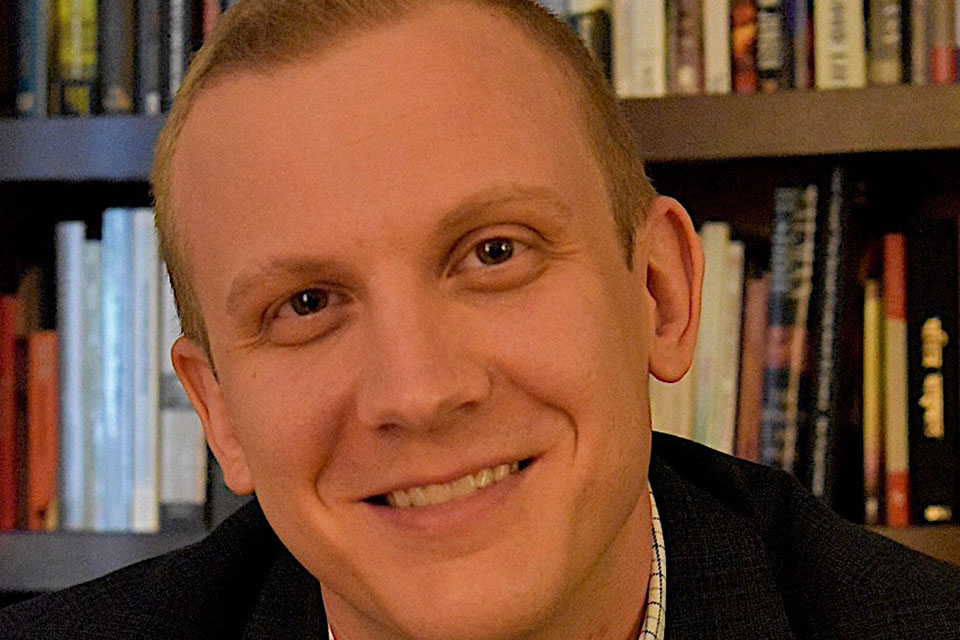 Journalist, author to discuss religion, politics, culture during February lecture