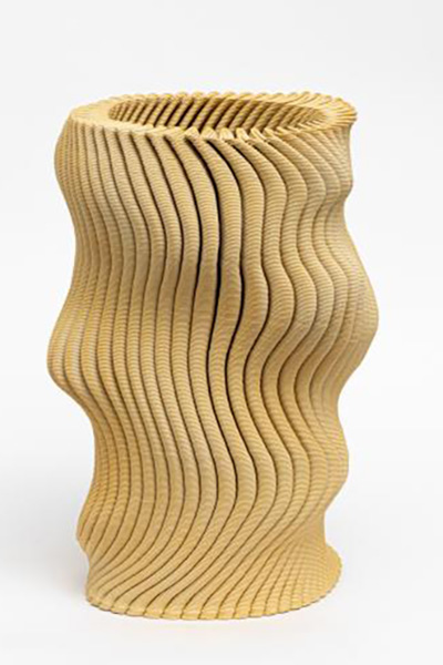 Ceramic art by Thomas Schmidt (Photo courtesy of Artaxis)