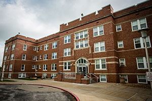 roberta-hall-spring2022-br003.jpg